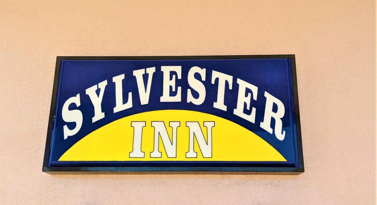Sylvester Inn Extérieur photo